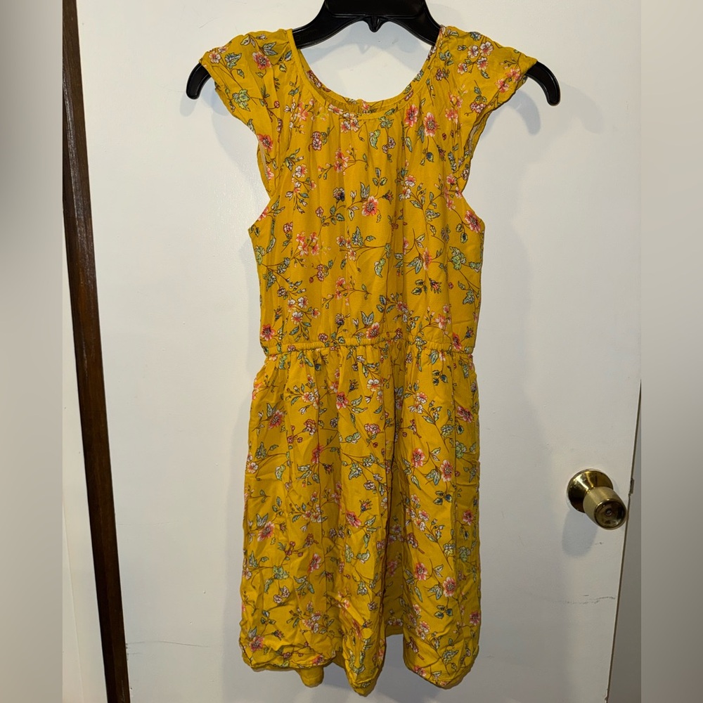 Girl’s GAP Kids Yellow Floral Dress Size XL